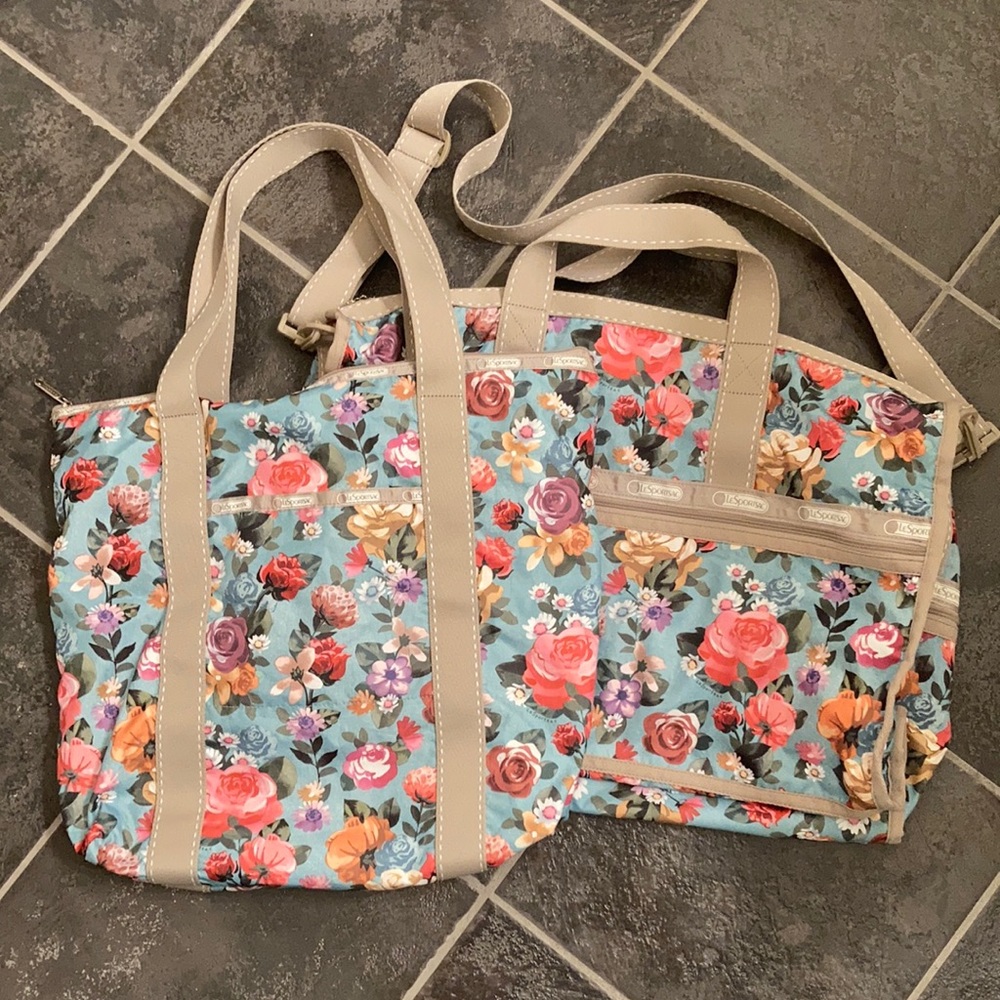 LeSportsac travel set